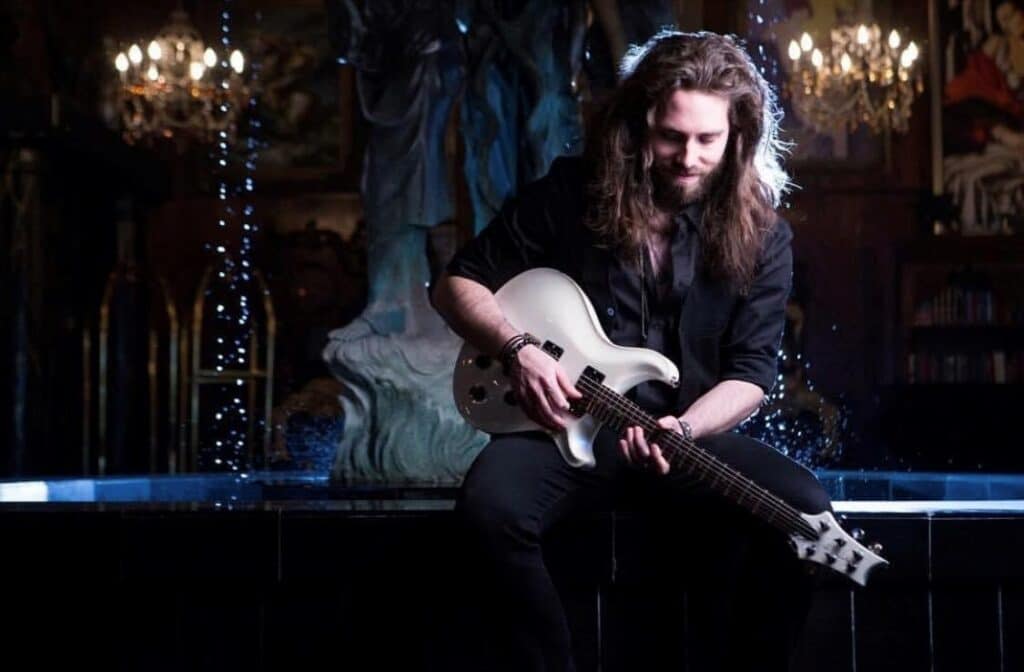 Live Music with Steven Raper!