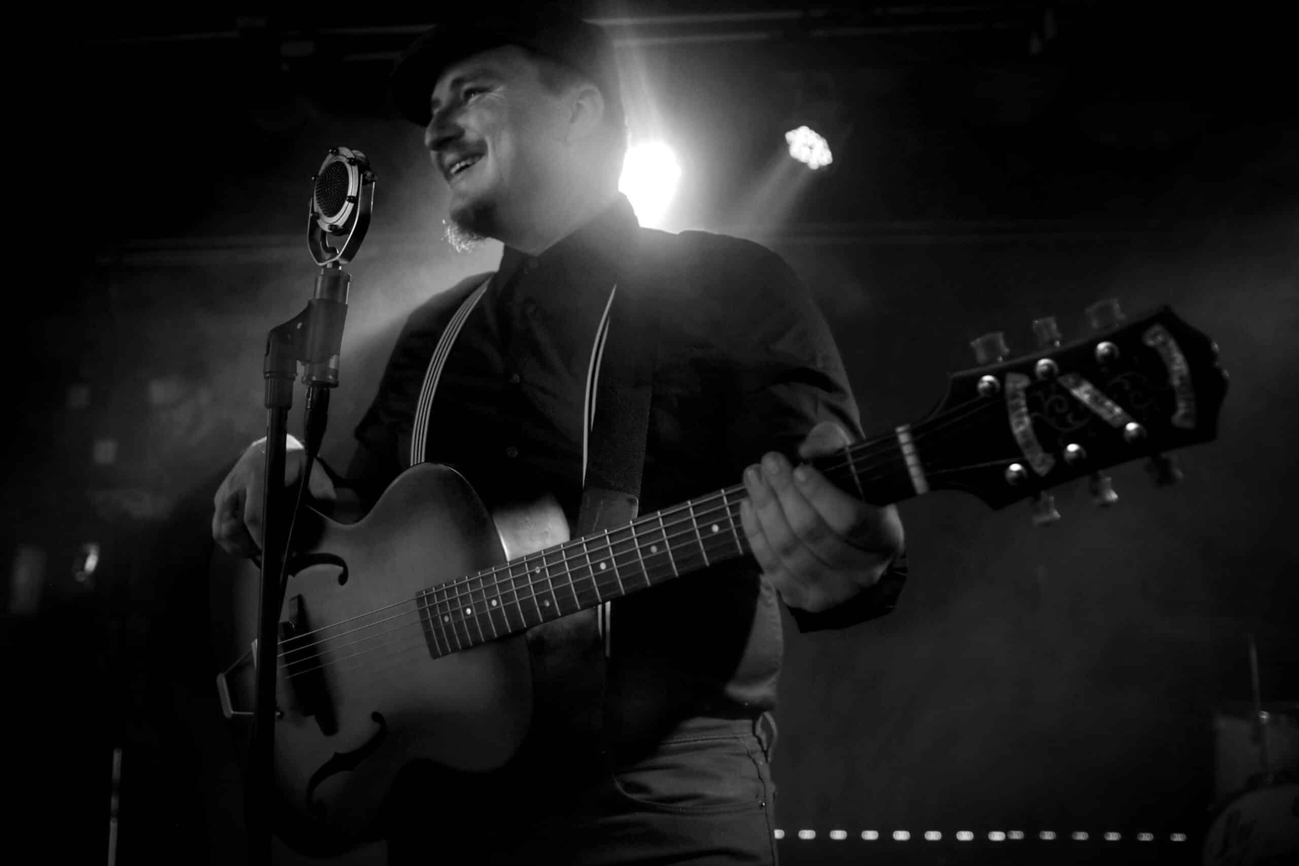 Live Music with Richard Mann - Saturday Taproom Tunes